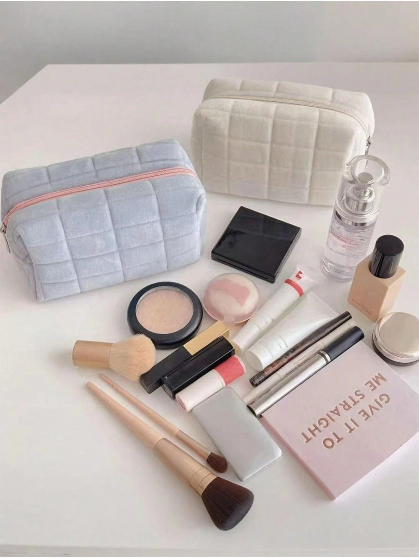 1pc Basic Cosmetic Bag