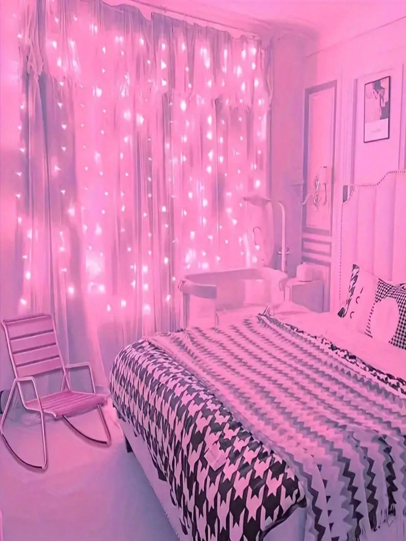 A Set Of 100/200/300/600 Lead Pink USB String Lights With Remote Control For Home Bedroom Decoration